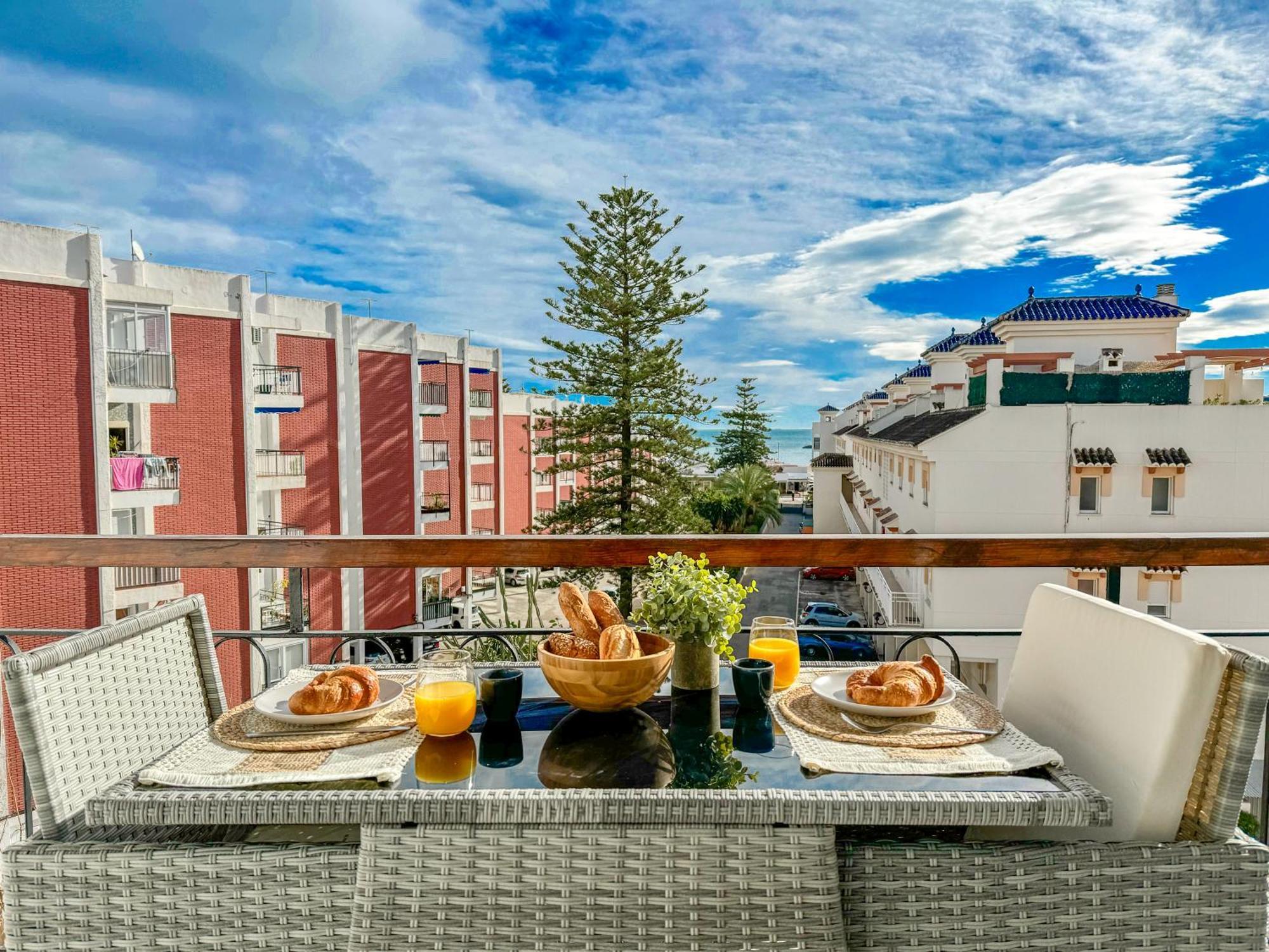 Studio Hola Arenal Platja de Larenal Eksteriør billede